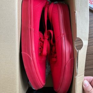 Mens Authentic Vans size 7